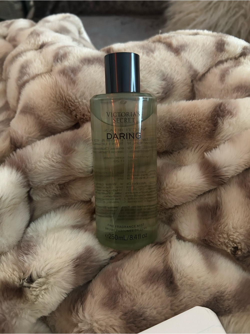 Victoria's Secret Daring Fragrance Mist 8.4fl/oz